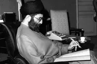 حمله وحشیانه ساواکی‌ها به خانه‌ام