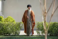 سیره امام رضا (ع)؛ سیاستِ هوشمندانه در قلب قدرت