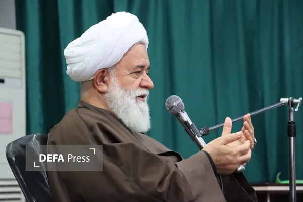 آیت‌الله رشاد: قلم، سلاح طلبه و ابزار انتقال معارف الهی است