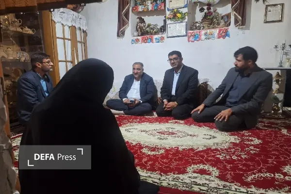 دادستان