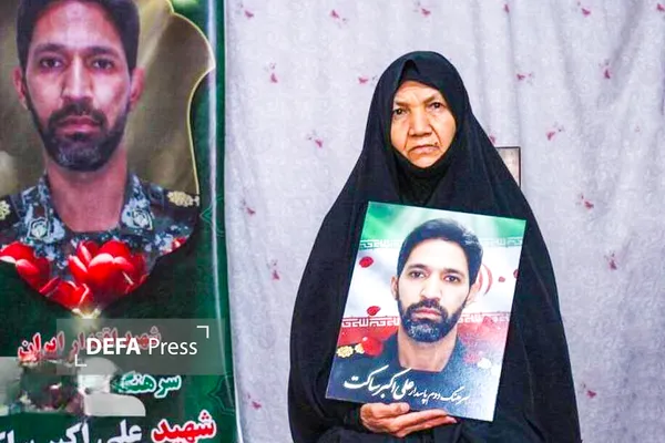 طاهره جاغوری مادر شهید علی‌اکبر ساکت