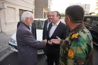 استاندار قزوین فرمانده لشکر ۱۶ زرهی با پیشکسوت ارتشی دفاع مقدس دیدار کرد