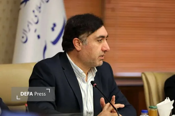 کارکنان وزارت نیرو در جریان جنگ اخیر پای کار خدمت‌رسانی به مردم بودند