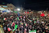 فیلم/ ایلامیان همچنان پر صلابت و پر شور در خیابان