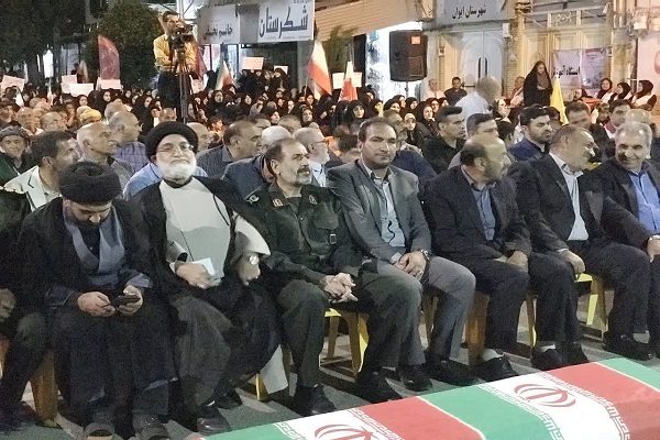 یادواره سرداران و ۳۸۶ شهید والامقام شهرستان ایوان برگزار گردید