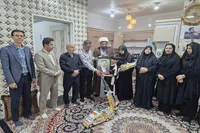 دیدار مسئولین لامِرد با خانواده معلم شهید«محمود نجفی»