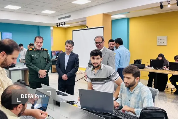 برگزاری رویداد تولید محتوای هوش مصنوعی با محوریت ترویج ارزش‌های دفاع مقدس در همدان