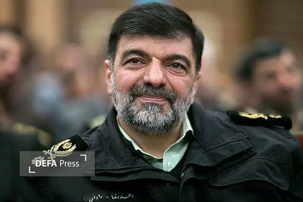 دیدار فرمانده کل انتظامی با خانواده پیشکسوت دفاع مقدس در ساری دیدار فرمانده کل انتظامی با خانواده پیشکسوت دفاع مقدس در ساری