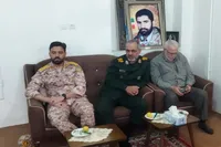 دیدار سرهنگ ترکی و سردار افضلی با خانواده سردار شهید «ایرج آقا بزرگی»