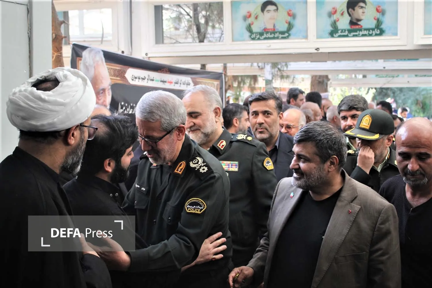 تصاویر/ حضور امیر سرتیپ کیومرث حیدری در مراسم هفتم پدر امیر سپهبد شهید سید عبدالرحیم موسوی