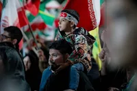 تصاویر/گردهمایی شبانه شهروندان دیار کریمان
