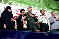 پدرم ایثارگر واقعی بود