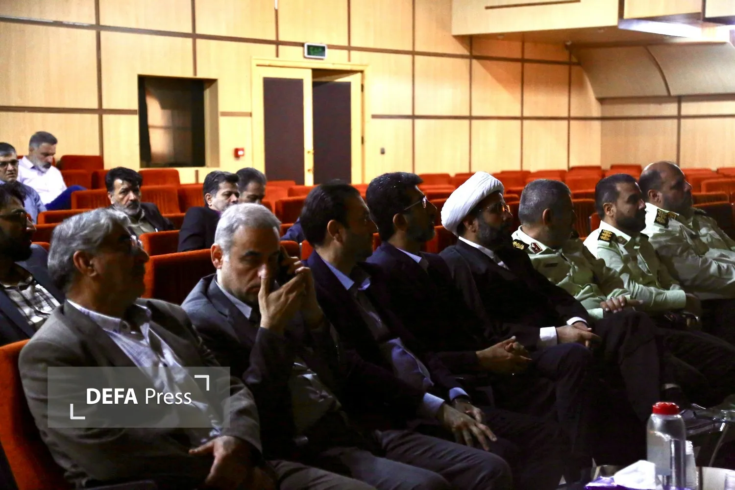 تصاویر/ رونمایی از نرم افزار «آی‌نرخ» مرجع جامع نرخنامه خدمات صنفی در قم