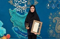 بانوی هنرمند اهل بلداجی در جمع برگزیدگان جایزه ملی فیروزه