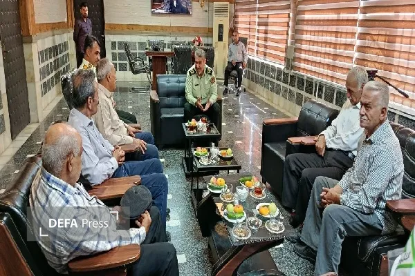 تقدیر فرمانده انتظامی کردستان از آزادگان سرافراز هشت سال دفاع مقدس