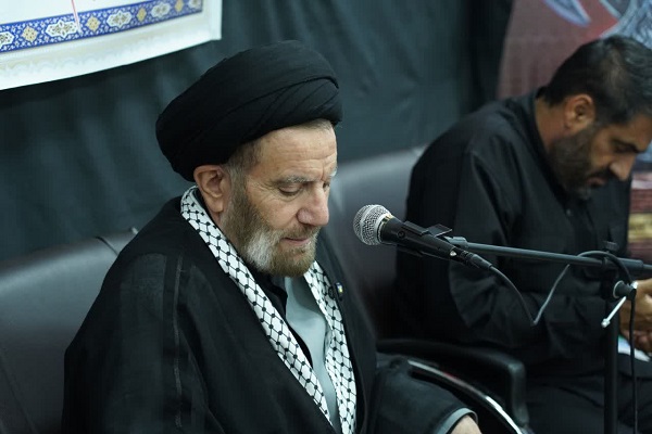 آئین تکریم و معارفه مسئول هیأت رزمندگان اسلام استان لرستان برگزار شد