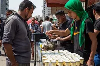 خدمت رسانی ۴۰۰ موکب به زائران اربعین در مرز چذابه