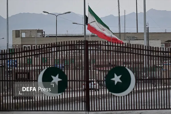 گذرگاه مرزی ایران و پاکستان