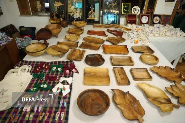 افتتاح نمایشگاه اقتصاد مقاومتی در روستای اسرم+ تصاویر