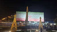 فیلم/ رونمایی از موشک نیروی هوافضای سپاه در میدان امام حسین (ع) شیراز