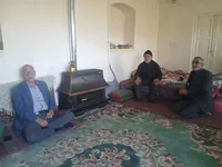 دیدار مدیرکل بنیاد شهید کرمان با خانواده شهدای جنگ رمضان در بردسیر و استخروئیه+تصاویر