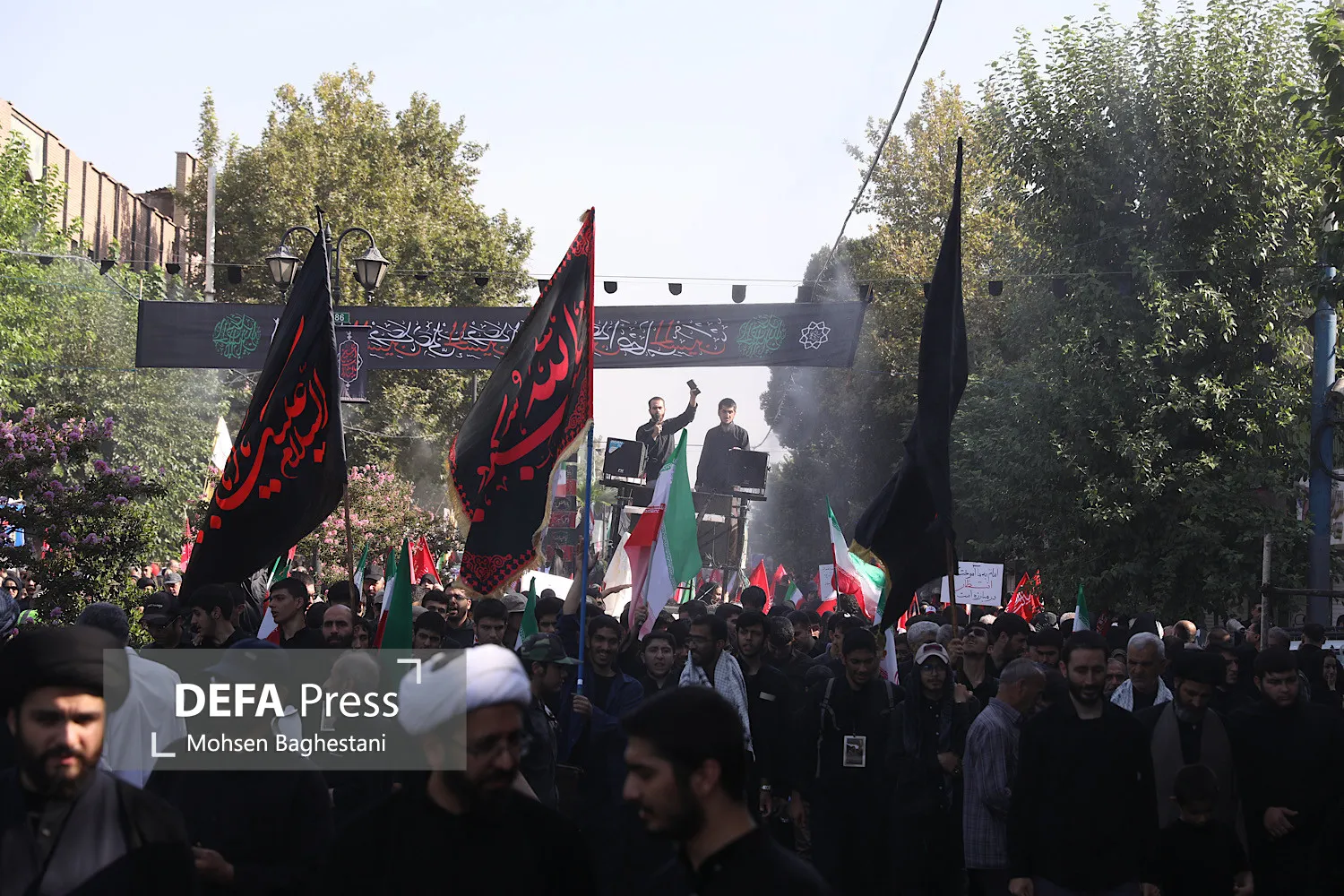 مسيرات أربعين الحسين (ع) تُقام في طهران وأنحاء البلاد