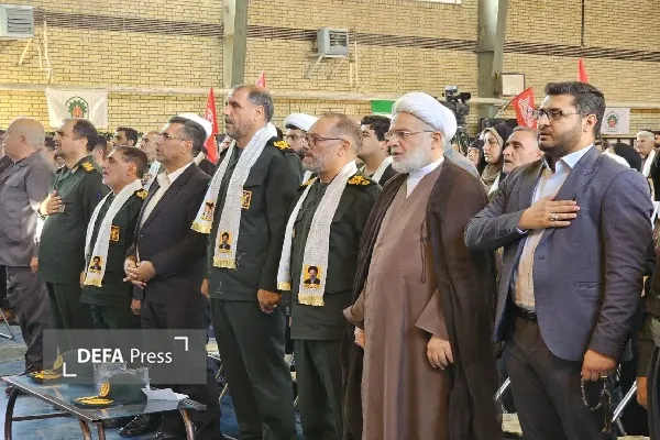 زنده نگه داشتن یاد شهدا،پاسداشت ارزش‌هایی است که عزت و امنیت امروز بر آن است.