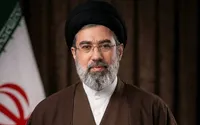 رهبر معظم انقلاب اسلامی: ایران مسیر عبور به‌سوی قلّه‌های پیشرفت و تعالی را خواهد پیمود