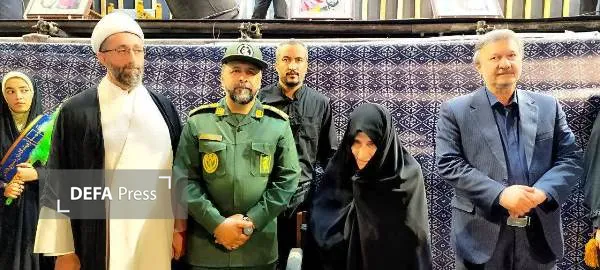 سی