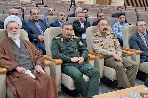 تجلیل از ۱۲ برگزیده مسابقه کتابخوانی در اردبیل به مناسبت سالروز آزادسازی خرمشهر تجلیل از ۱۲ برگزیده مسابقه کتابخوانی در اردبیل به مناسبت سالروز آزادسازی خرمشهر