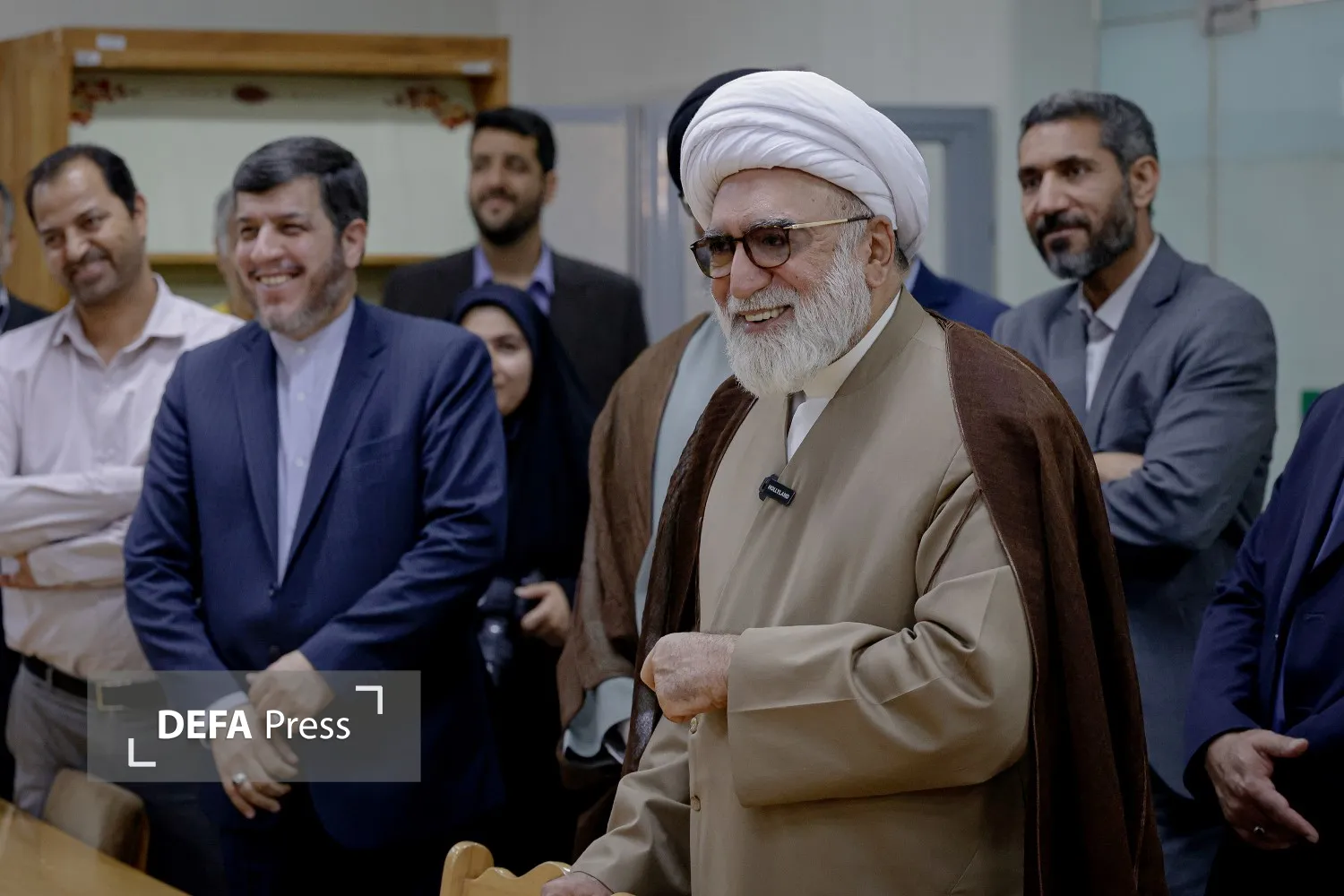 تصاویر/ بازدید آیت‌الله مروی از کتابخانه مرکزی حرم مطهر رضوی
