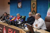 شریفان: زائران دارو، آب و وسایل پیشگیری از گرمازدگی را همراه داشته باشند