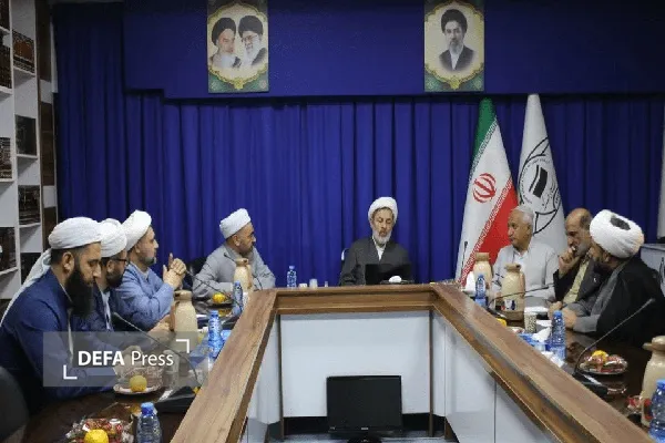 پیش‌نویس آیین‌نامه شورای فقهی اهل‌سنت غرب کشور در سنندج تدوین شد