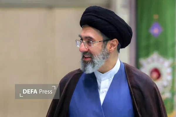 آیتالله سید مجتبی حسینی خامنهای آیتالله سید مجتبی حسینی خامنهای
