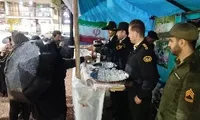 موکب نیروی انتظامی سفیر عشق و امنیت در آستانه اشرفیه شد