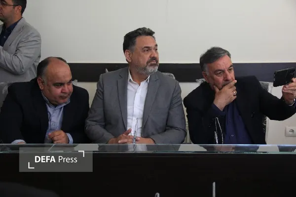 دفاع پرس یزد