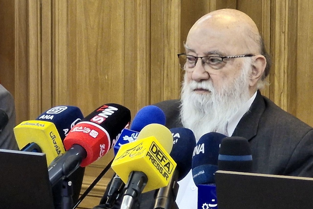 چمران: خبرنگاران باید از واقعیت‌ها در برابر قدرت‌ها دفاع کنند