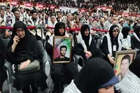 تجلیل از پیشکسوتان دفاع مقدس در شب کنگره ملی ۲۷۵۰ شهید استان چهارمحال و بختیاری