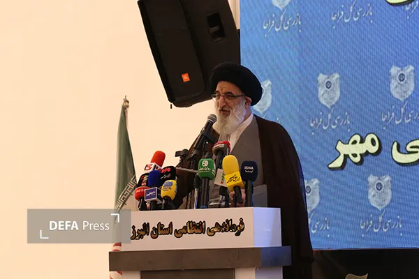 پلیس نباید مجری خشک قانون باشد/ رفتار نیروی انتظامی باید اعتمادآفرین باشد