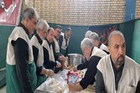 از سفره رضوی تا خدمت سلامت؛ روایت پنج روز میزبانی از زائران در موکب علی‌بن‌موسی‌الرضا(ع) سمنان