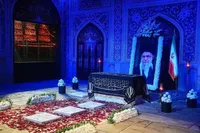 رونمایی از نماد مزار مطهر رهبر شهید انقلاب در میدان آزادی