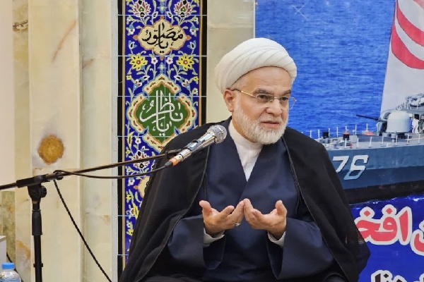 شهدای ناو دِنا نماد ایثار و الگوهای ماندگار و فریاد مظلومیت ملت ایران هستند شهدای ناو دِنا نماد ایثار و الگوهای ماندگار و فریاد مظلومیت ملت ایران هستند