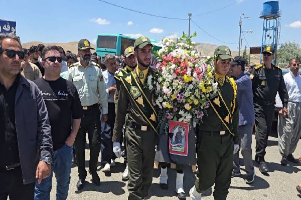 پیکر پاک شهید «ماردین احدی» در سقز تشییع و به خاک سپرده شد