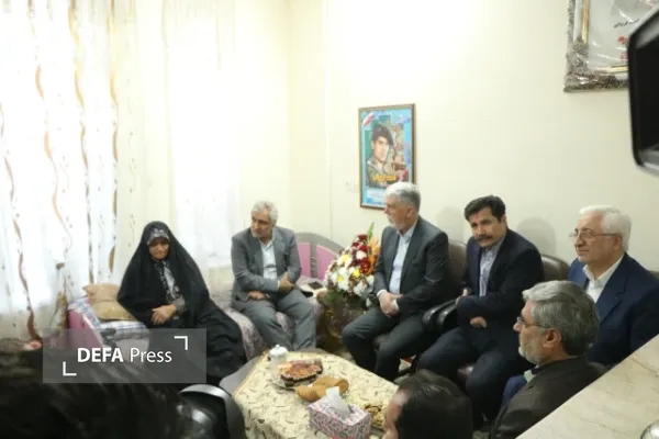 وزیر فرهنگ و ارشاد