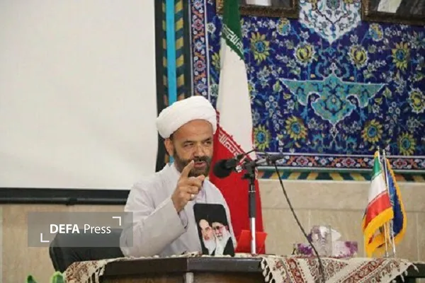 حجت‌الاسلام صادقی: زودی همه‌ ما شکست و به زانو در آمدن آمریکا و صهیونیست را مشاهده خواهیم کرد