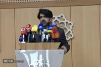 محمدخانی: واردات اتوبوس‌ها در اوج محاصره دریایی تو دهنی به دشمنان است