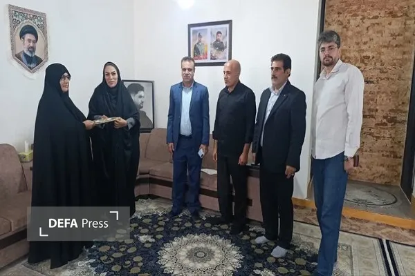 دیدار با خانواده شهدا