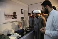 تصاویر/ بازدید طلاب حوزه علمیه امام خامنه‌ای از موزه دفاع مقدس ارومیه