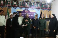 تجلیل مدیرکل حفظ آثار دفاع مقدس کهگیلویه و بویراحمد از خبرنگاران خبرگزاری دفاع مقدس استان