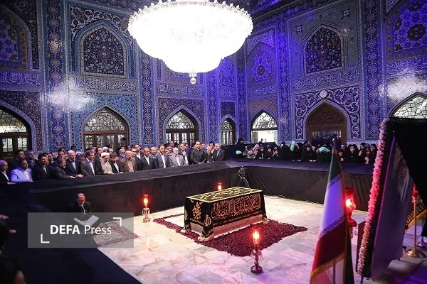 ادای احترام ادای احترام